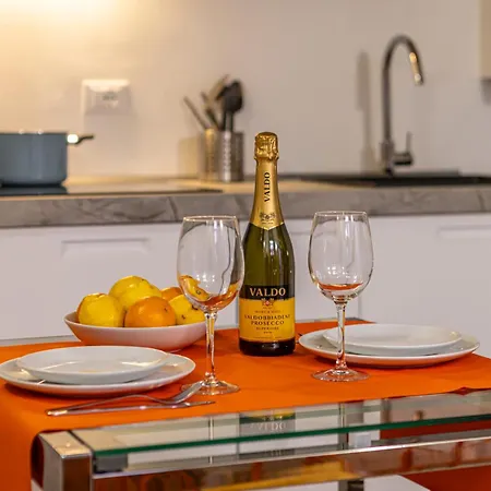 Brembo's Flat Apartment *